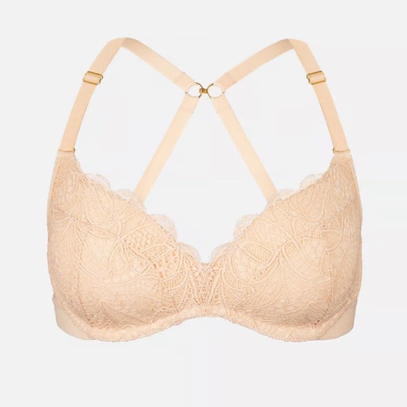 Lively Lace No-Wire Push-Up Bra - Picture 9 of 10